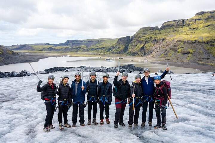 Jökulsárlón glacier lagoon with icebergs